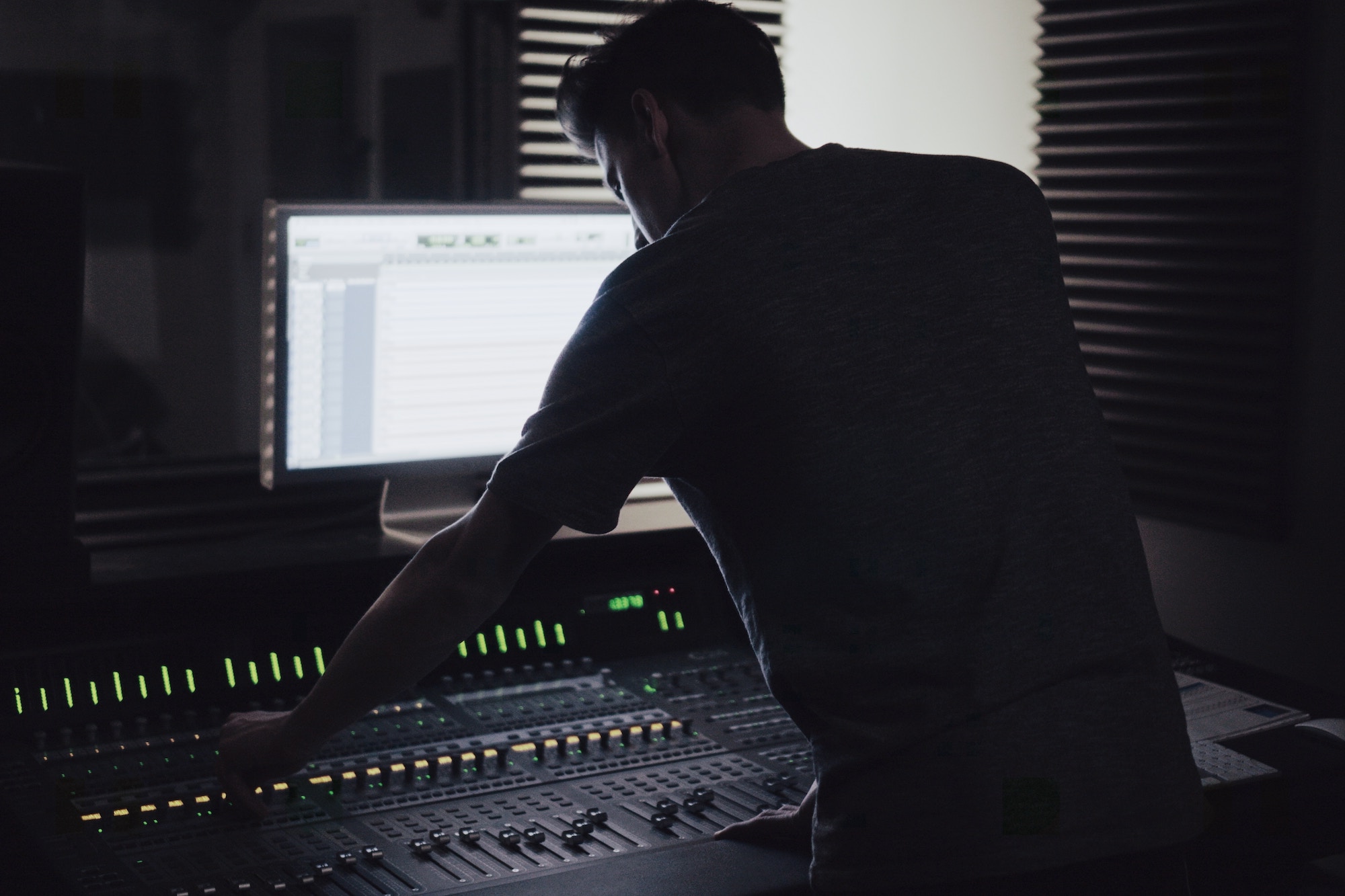 Sound Engineering Mixcademy
